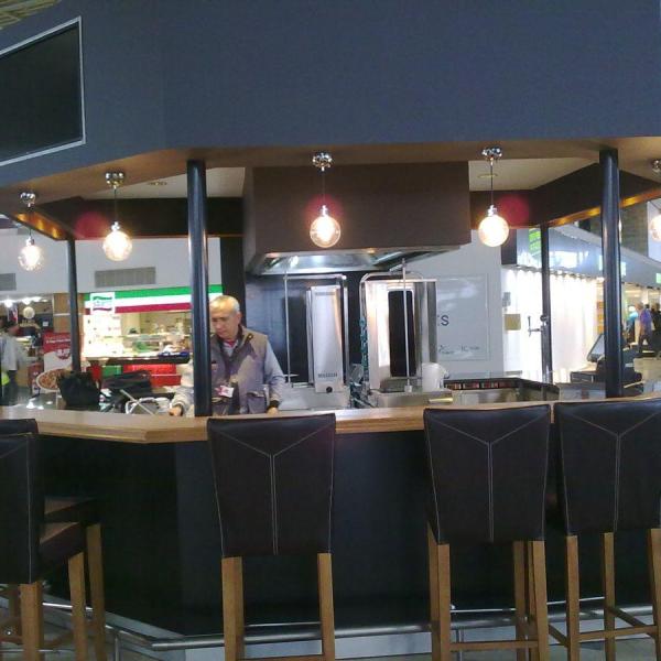 Antalya Havalimanı Dış Hatlar Via Cafe