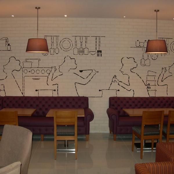 Antalya Havalimanı Dış Hatlar Via Cafe