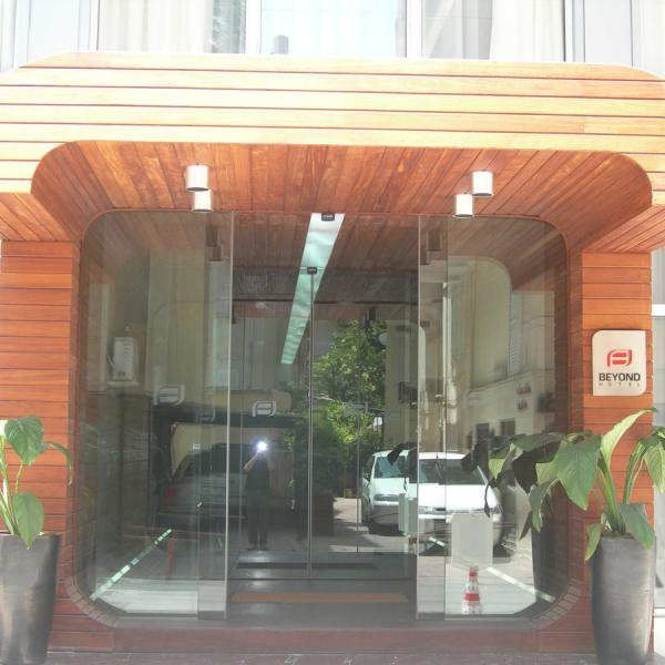 İzmir Beyond Hotel Odaları ve Genel Mekan Dekorasyonu